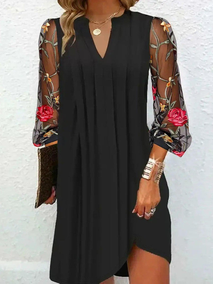 DIANA | ELEGANT V-NECK DRESS
